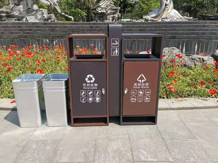 凉山环卫垃圾箱厂家设计方向